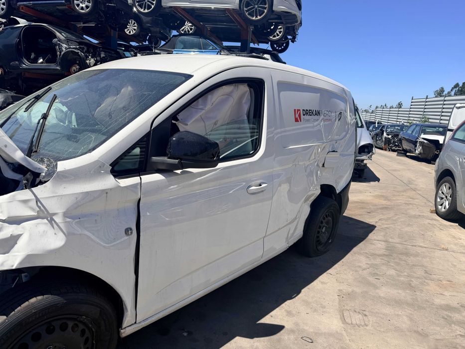 VW CADDY V 2.0 TDI DE 2025 PARA PEÇAS (MOTOR DXRA E CAIXA DSG)