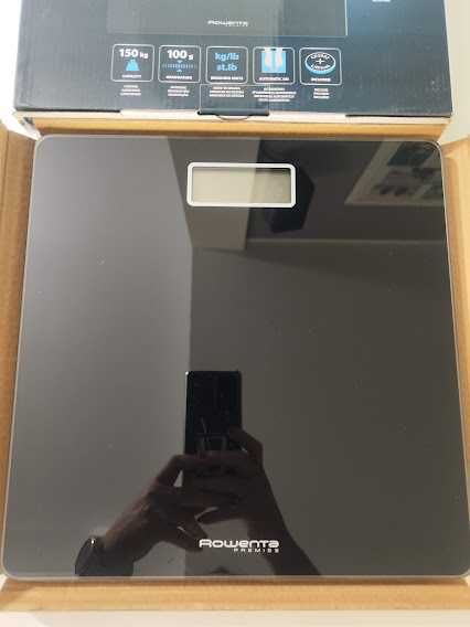 Waga łazienkowa szkło hartowane    Rowenta  czarna max 150 kg