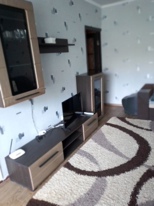 Вільна!!! 2-х кімнатна квартира 800гр