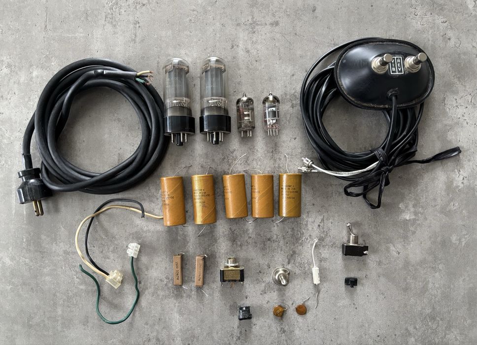 Fender Super Reverb Amp 1969 Oryginalny Vintage Handwired 220V-240V