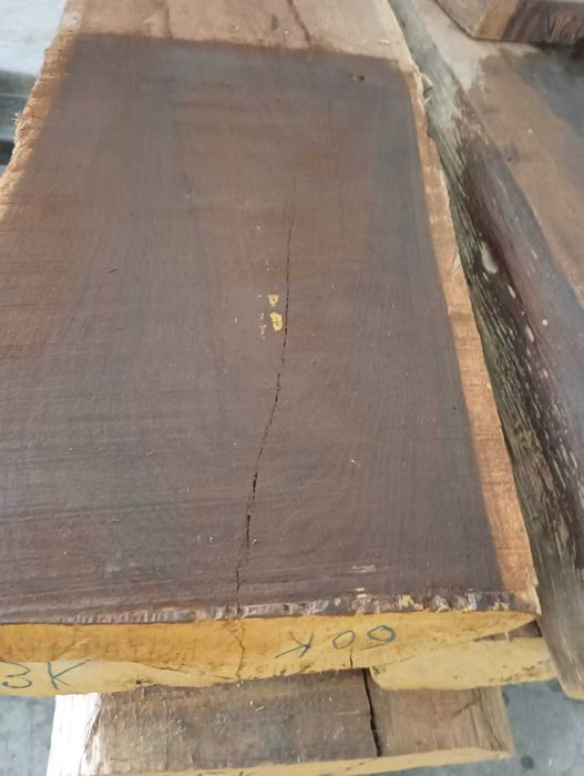 Pau Santo em prancha