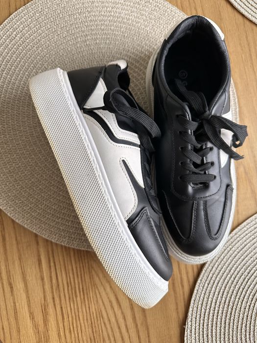 Кеди жіночі шкіряні