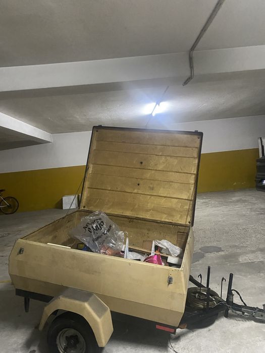 Pequeno atrelado de Carga usado - Preço Negociavel