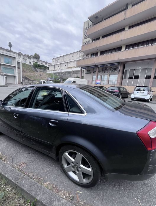 Vendo peças Audi A4 B6