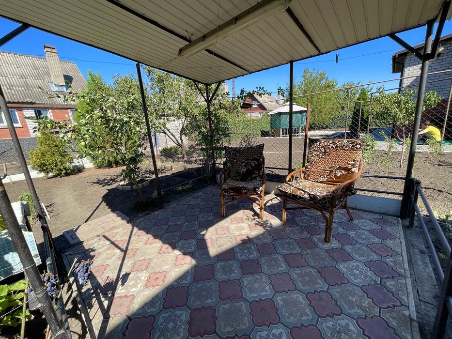 Продаж будинку в Довгинцівському районі