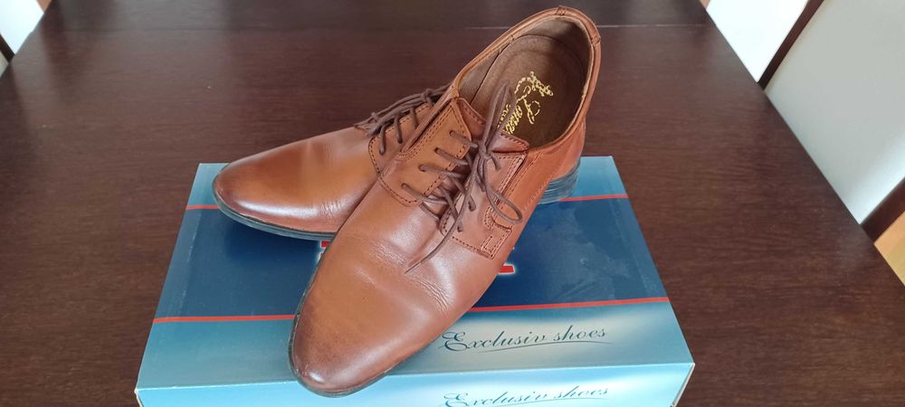 Buty męskie roz. 39