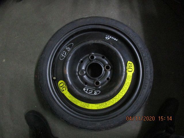 Pneu suplente SEAT Cordoba Vario (6K5)
