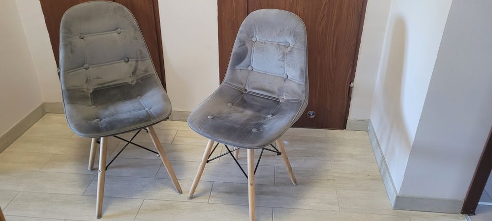 Krzesła 2x stylowe drewniane nóżki wysylka