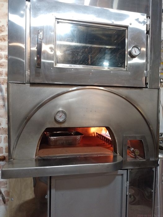 Печка подовая, печь  для пиццы, с конвекционной духовкой газ-электро