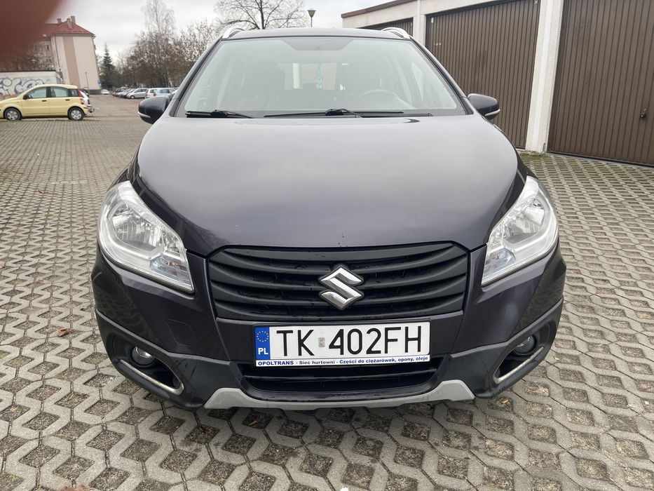 SUZUKI SX4-S-CROSS 1,6DDIS 120km Keyless Go