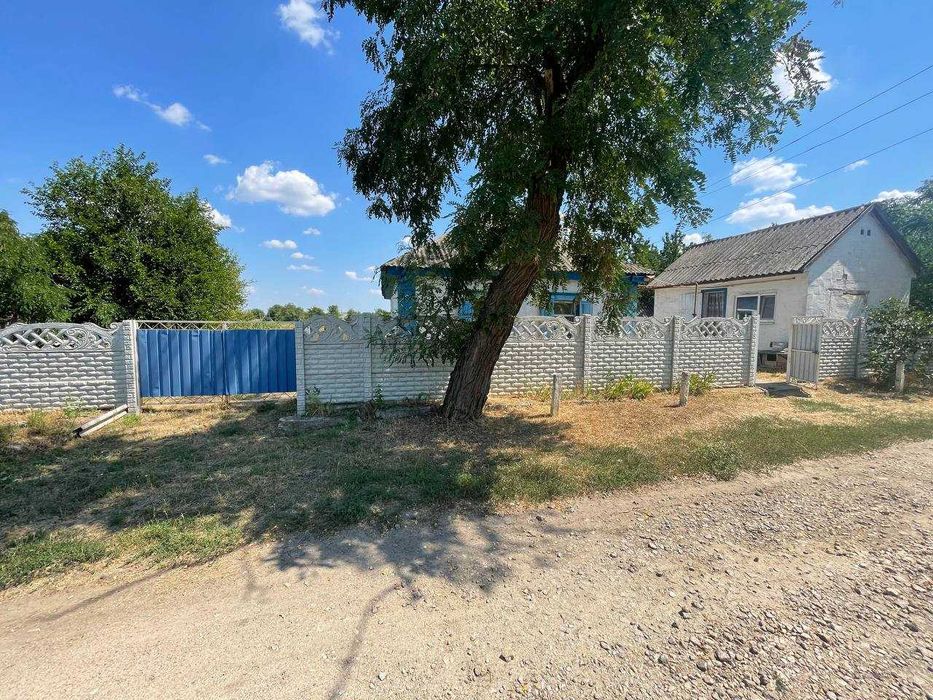 Продам дім з усими умовами для життя. 2 кімнати, 45кв.м, 36 соток.