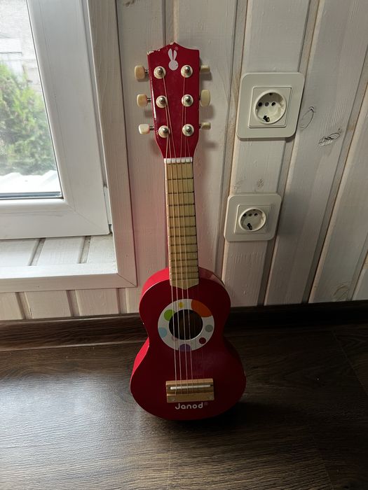 Janod Моя перша гітара червона
