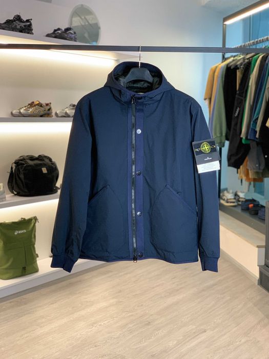 Куртка STONE ISLAND 41027 Soft Shell Jacket Navy SI0233-NA