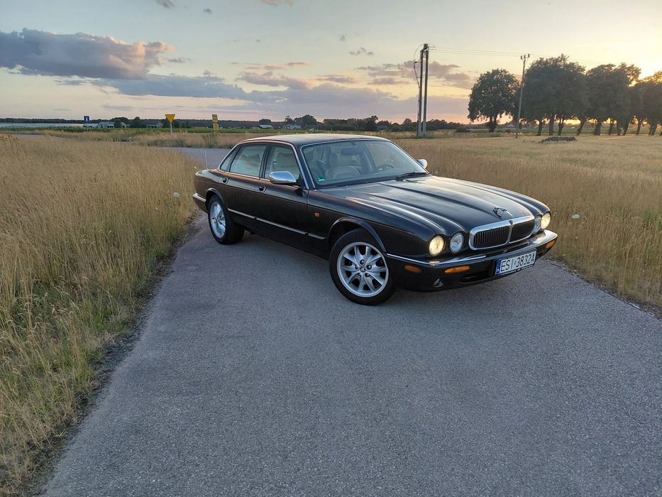 Jaguar XJ Orginalny przebieg,Lakier.