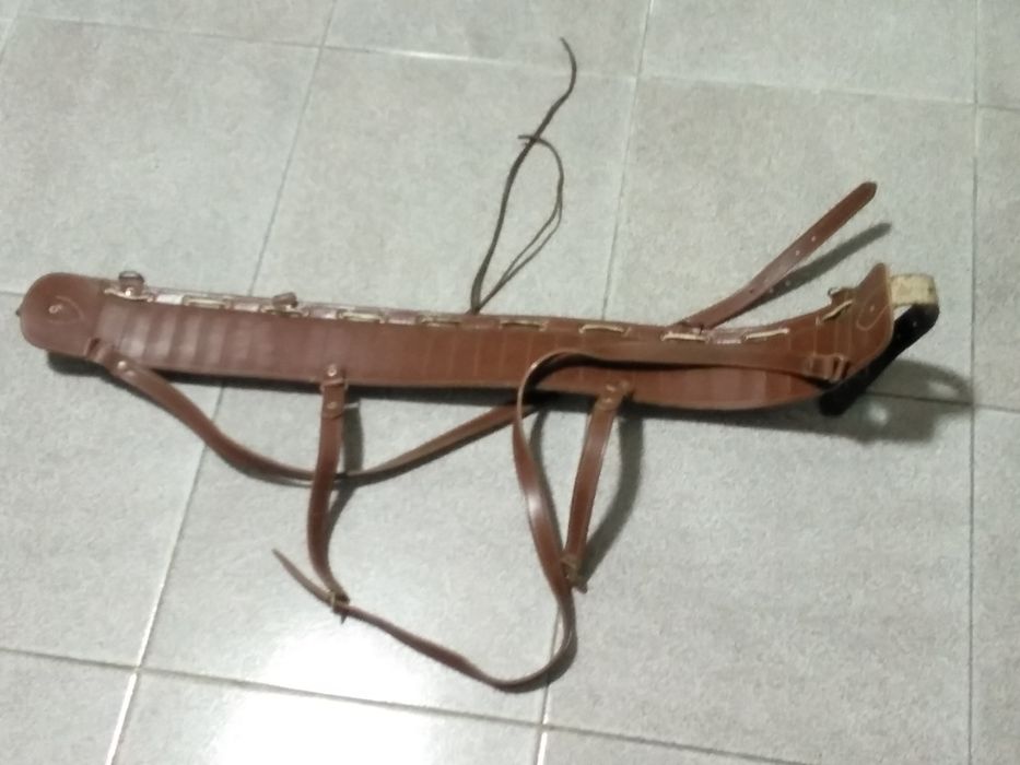 Cartucheira em pele