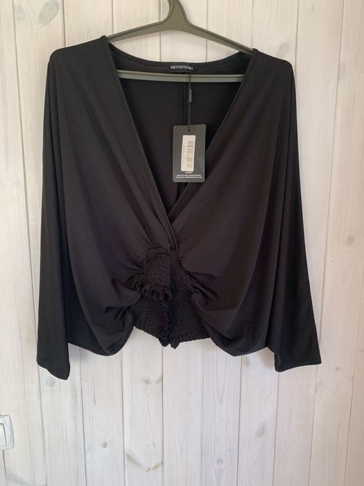 Топ з рукавами чорний