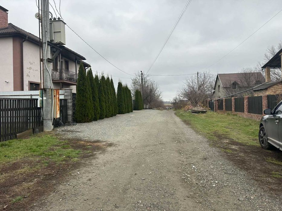 Будинок, де виростуть щасливі діти — в самому центрі Димера!