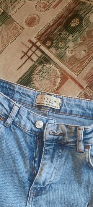 Джинси крутої якості в гарному стані
