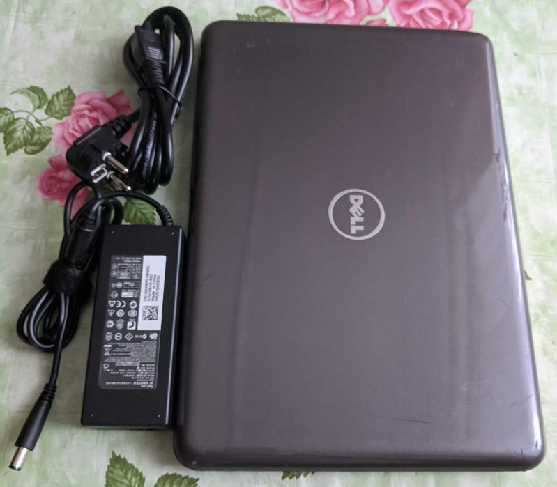 Dell 3380 13.3" /i5-7200U (2.5-3.1 GHz)/8 Gb/500 Gb HDD