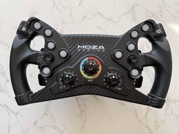 Moza r5 + 3° pedal+moza ks