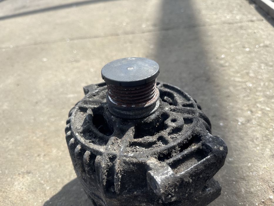 Alternador Mercedes-Benz Vito Autocarro (638)