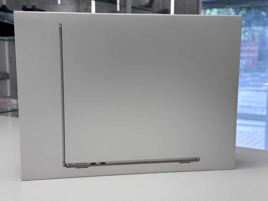 NOWY Apple MacBook Air 13 M5 16/512GB MDH74ZE/A SILVER FASON Rzgowska 12
