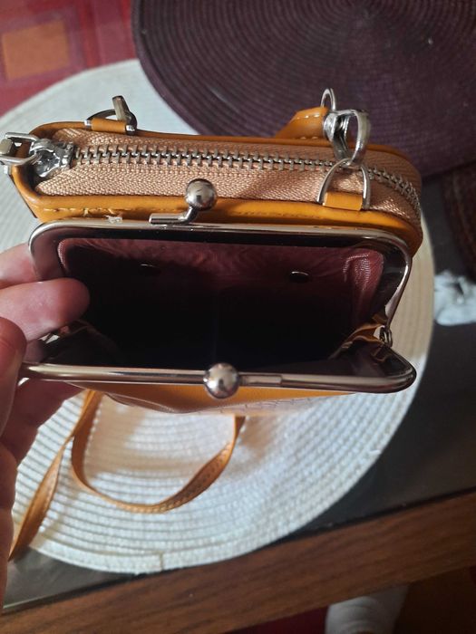 Sprzedam tanio torebko portfel!