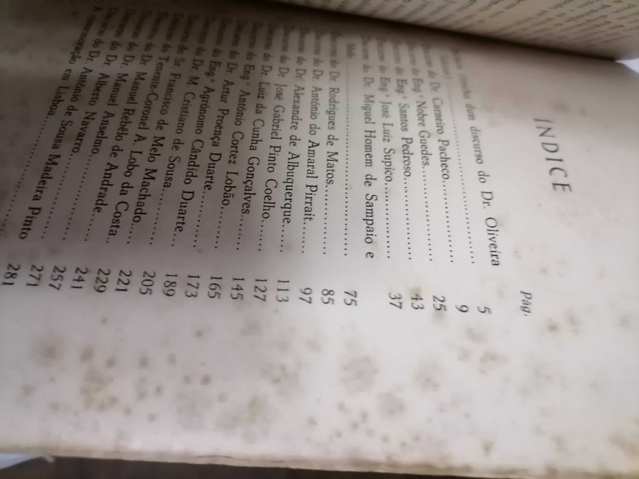 Livro do Estado Novo 1935 Comemoração do 28 de Maio ( União Nacional)