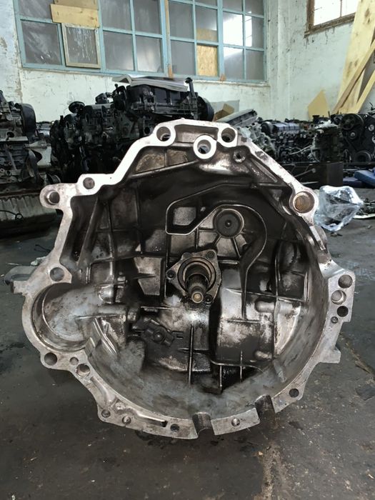 Коробка передач механическая 5-Ступка EEN Volkswagen Passat B5 1.9 tdi