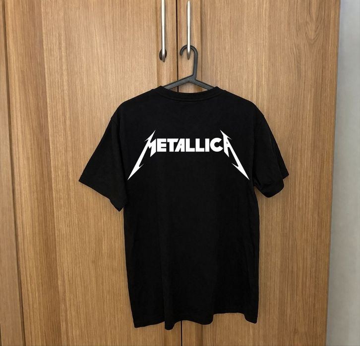 Klasyczny T-shirt Metallica – Kultowe Logo – Czarny