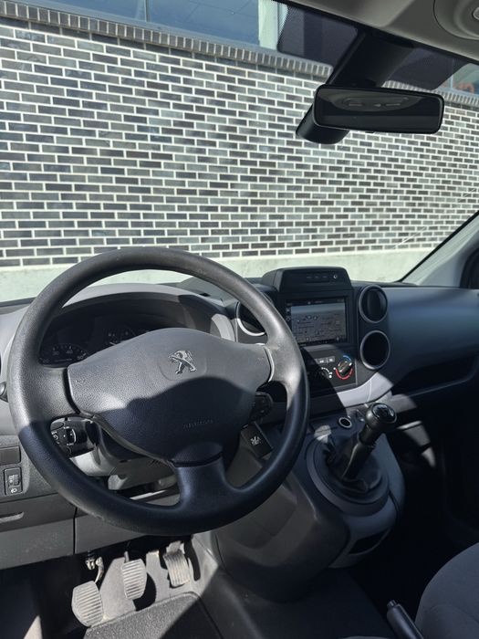 Peugeot Partner 1.6 HDi | CarPlay | Full Extras