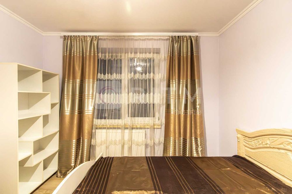 Здається в оренду квартира з меблями і технікою в центрі міста