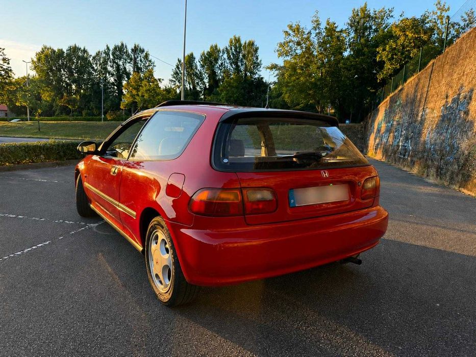 Honda Civic — fotografia 3