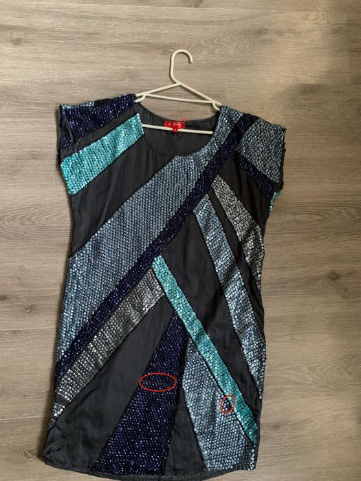 Безкоштовно 2 сукні