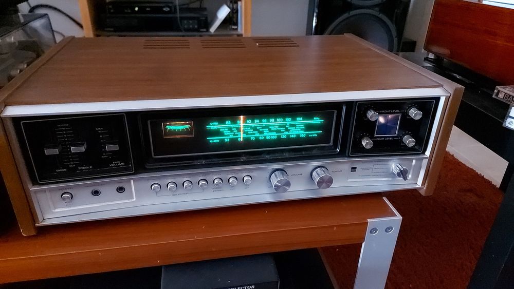 Super receiver quadrifonico vintage Sharp