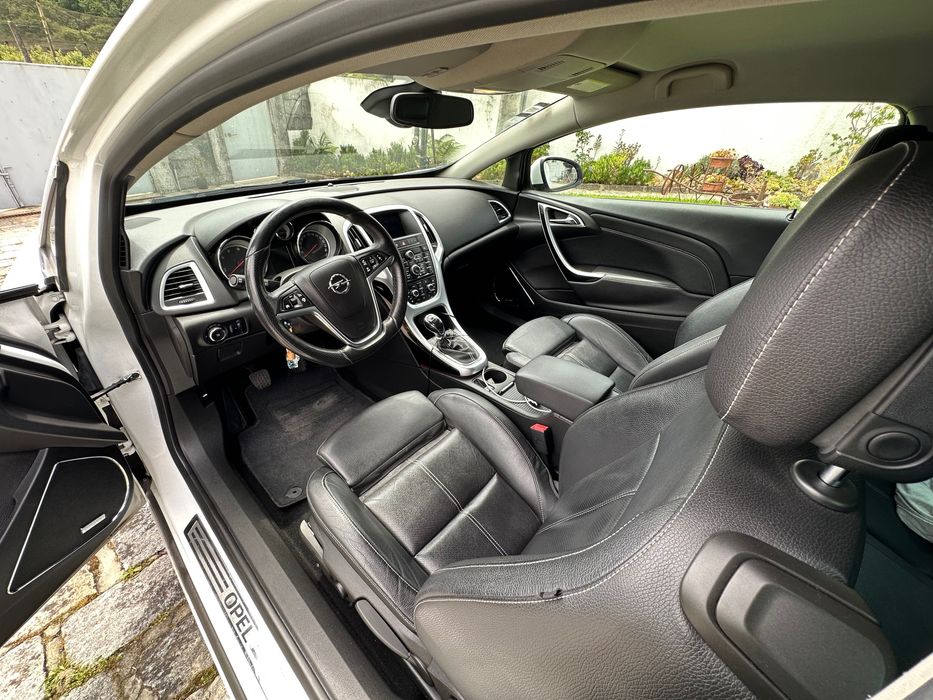 Opel Astra J GTC - OPC Line