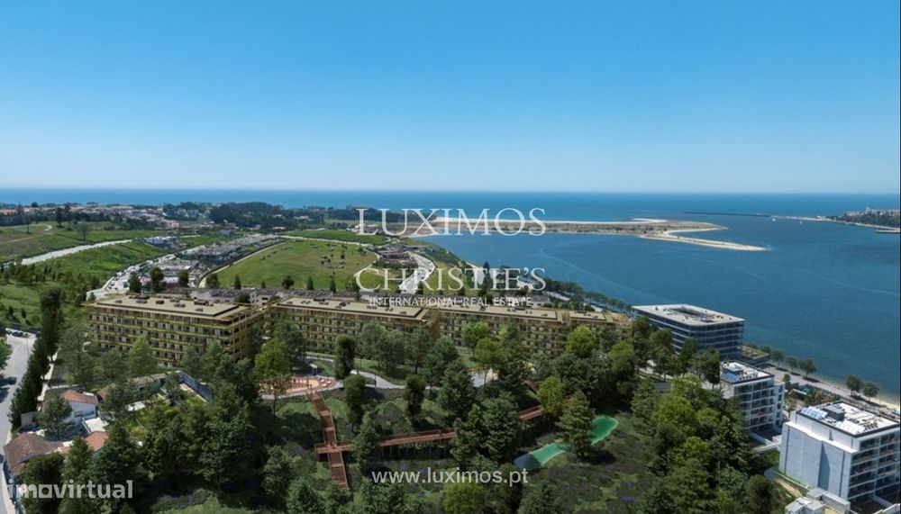 Marina Douro: penthouse T3 com terraço à venda na Foz de Gaia