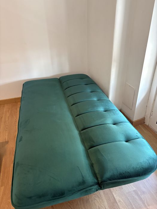 Sofá veludo verde