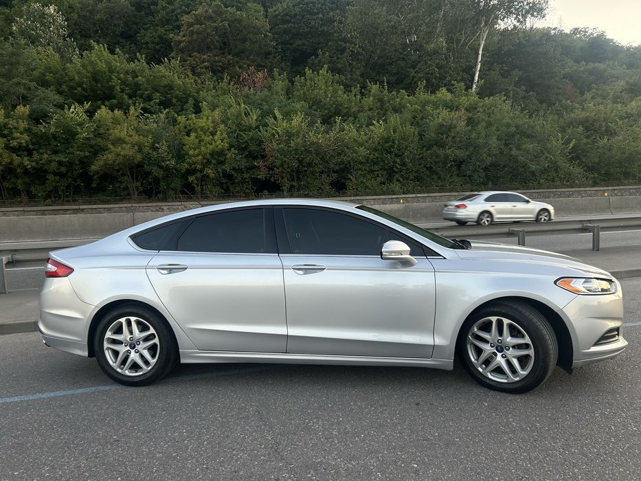 Ford Fusion 2016