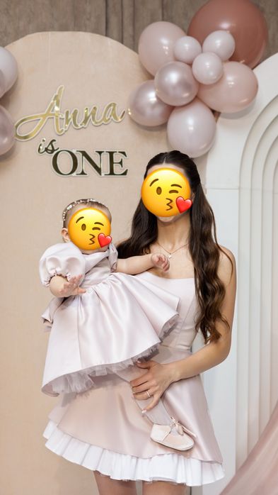 Продам фемелі лук,парні сукні святкові сукні сукня на рік