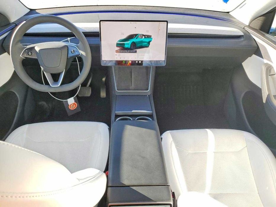2026 Tesla Model Y Juniper
