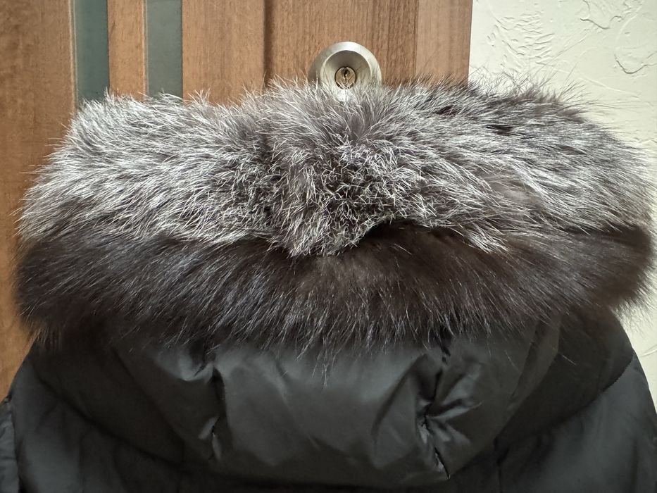 Продам зимову куртку жіночу