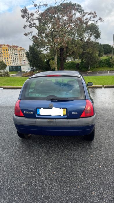 Renault clio 1.2ano 2000 inspeção em dia