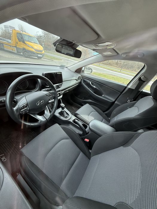 Wynajem dlugoterminowy samochodow