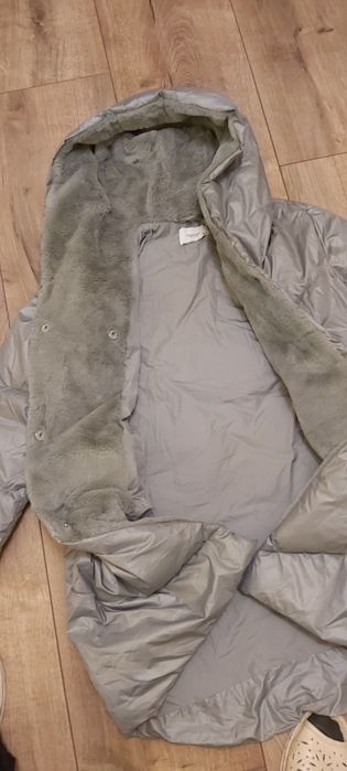 Płaszczyk damski kolor oliwkowy