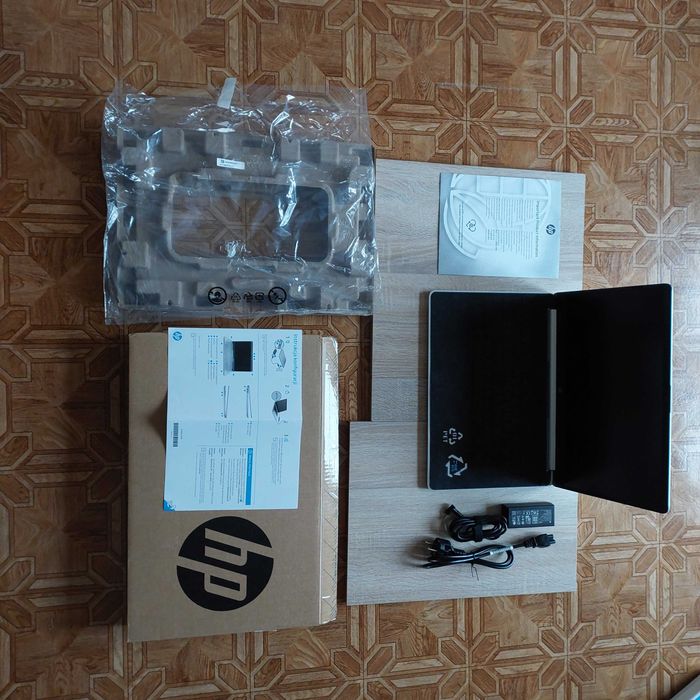 NOWY Laptop HP 15,6*16GB RAM*Windows 11*Gwarancja