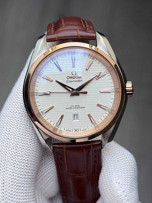 Швейцарские часы Omega Seamaster Co-Axial Gold - White