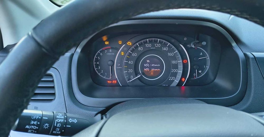 автомобіль з Німеччини Honda CR-V 2.0i-VTEC 2WD Elegance