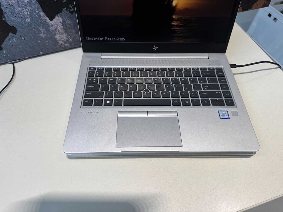 HP EliteBook 840 G6 i7 — тонкий, легкий, преміум є кількість