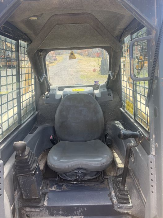 Mini pa carregadora GEHL 5240 turbo
